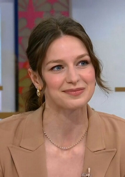 Melissa Benoist photo
