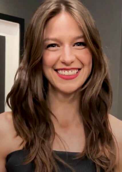 Melissa Benoist photo