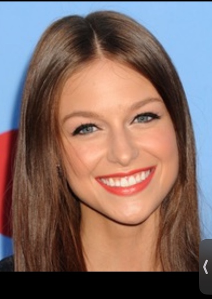 Melissa Benoist photo