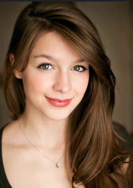 Melissa Benoist photo
