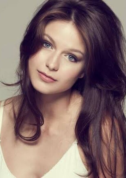 Melissa Benoist photo