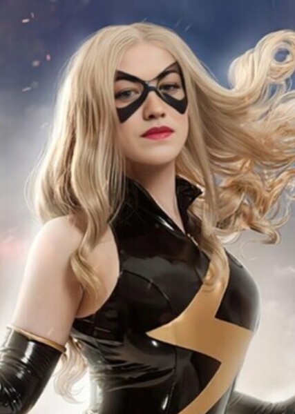 Melissa Benoist photo