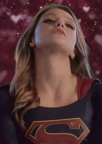 Melissa Benoist photo