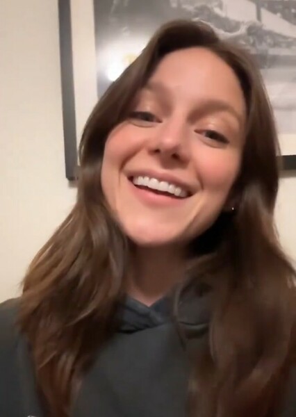 Melissa Benoist photo