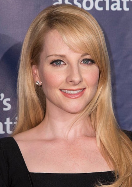 Melissa Rauch photo