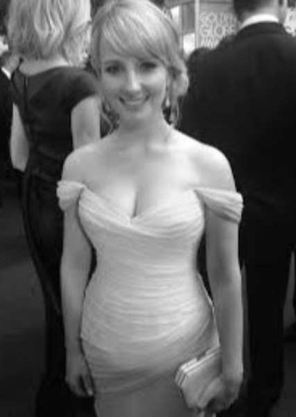 Melissa Rauch photo