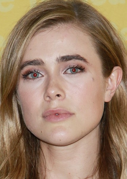 Melissa Roxburgh photo