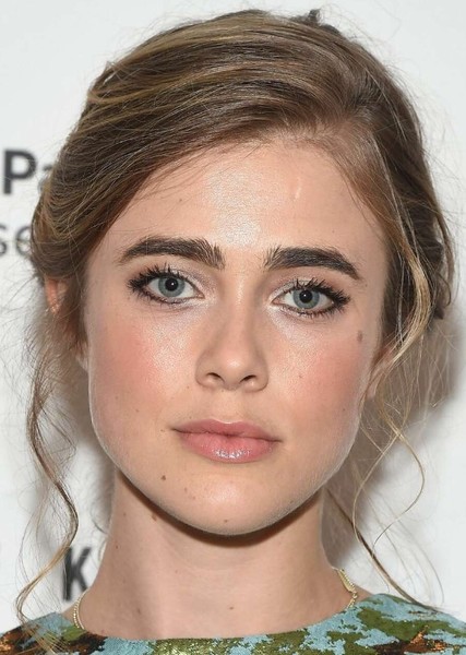 Melissa Roxburgh photo
