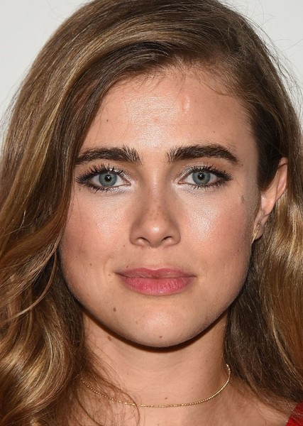 Melissa Roxburgh photo