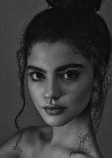 Mellany Barros photo