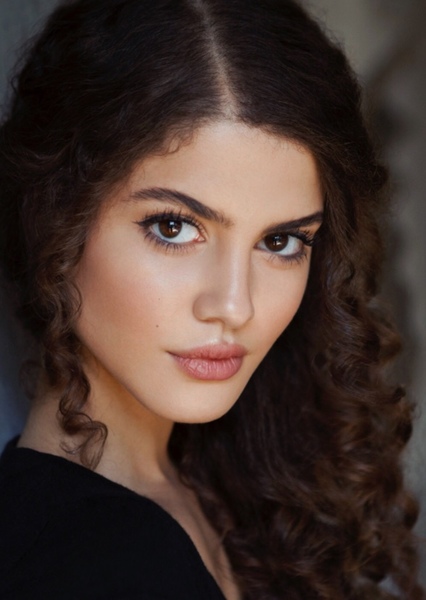 Mellany Barros photo