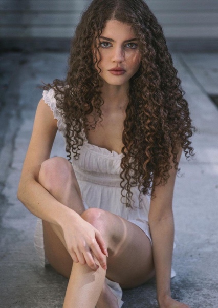 Mellany Barros photo