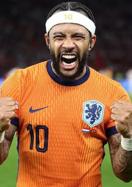 Memphis Depay photo