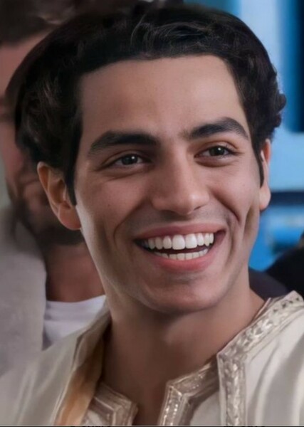 Mena Massoud photo