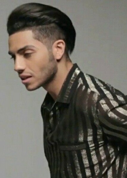 Mena Massoud photo