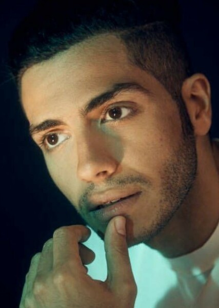 Mena Massoud photo