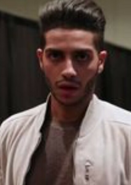 Mena Massoud photo