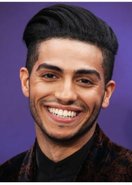Mena Massoud photo