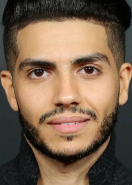 Mena Massoud photo
