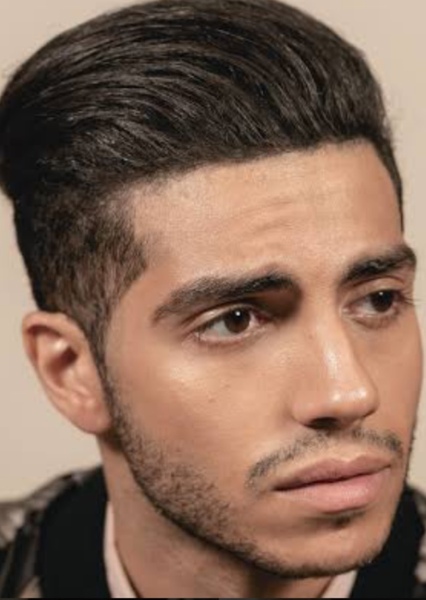 Mena Massoud photo