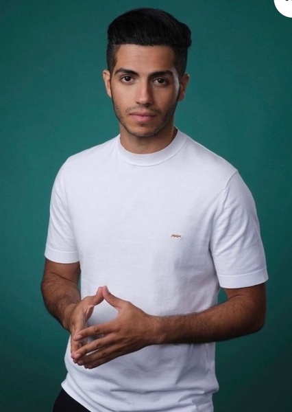 Mena Massoud photo