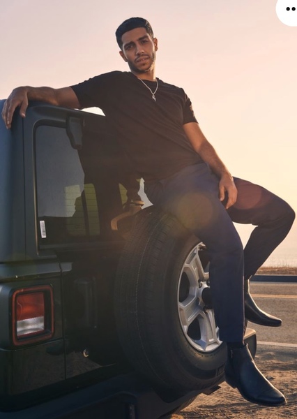 Mena Massoud photo