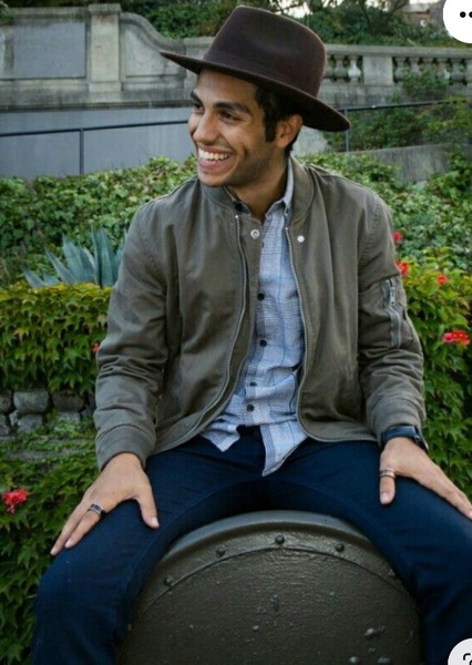 Mena Massoud photo