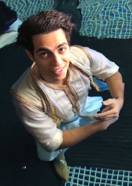 Mena Massoud photo