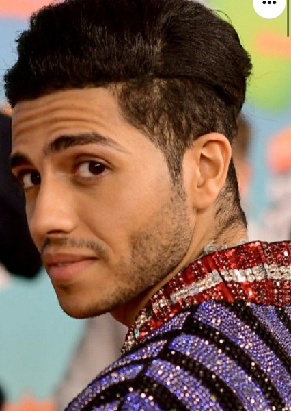 Mena Massoud photo