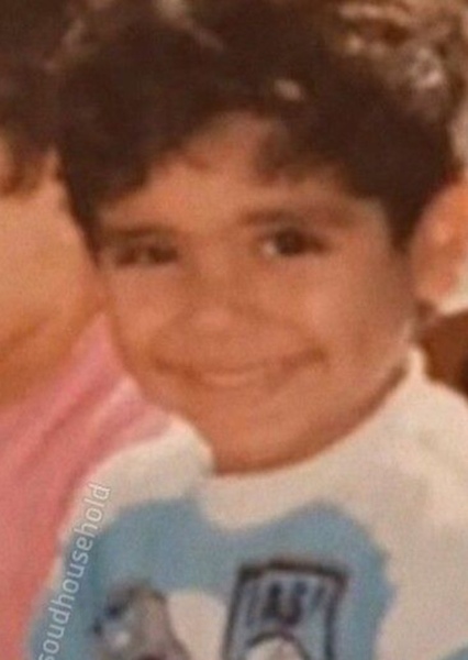 Mena Massoud photo