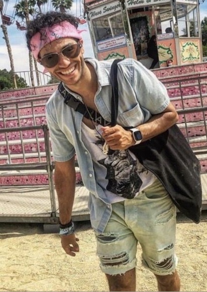 Mena Massoud photo