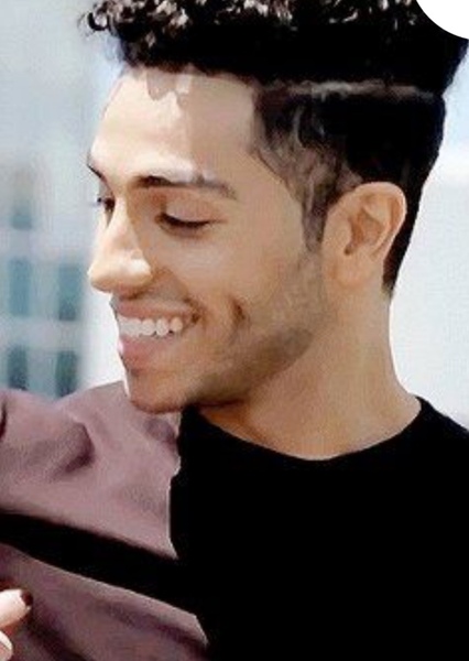 Mena Massoud photo