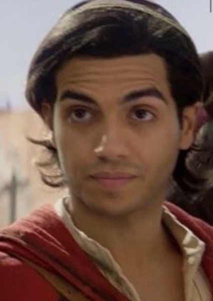 Mena Massoud photo