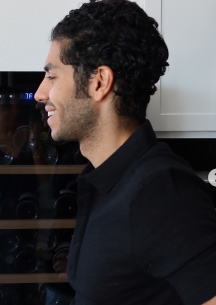 Mena Massoud photo