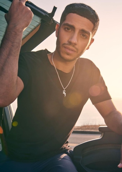 Mena Massoud photo