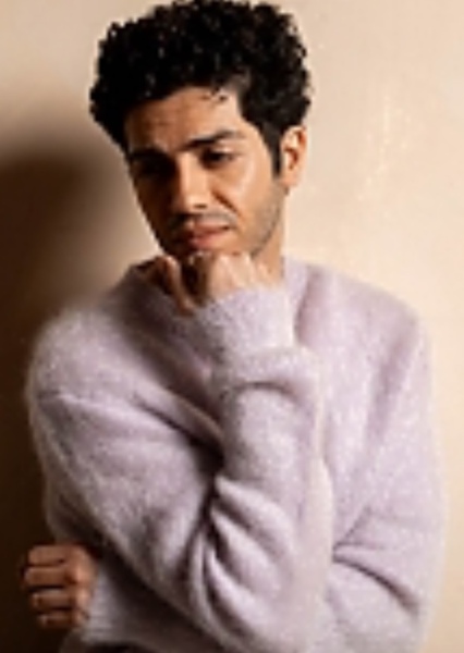 Mena Massoud photo