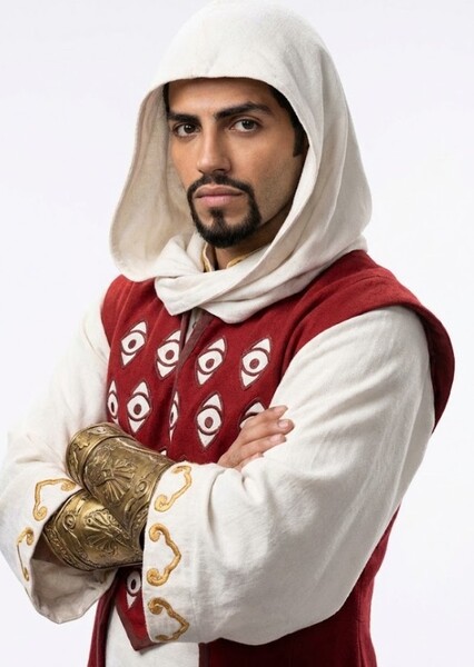 Mena Massoud photo