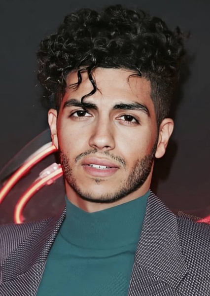 Mena Massoud