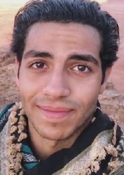 Mena Massoud photo