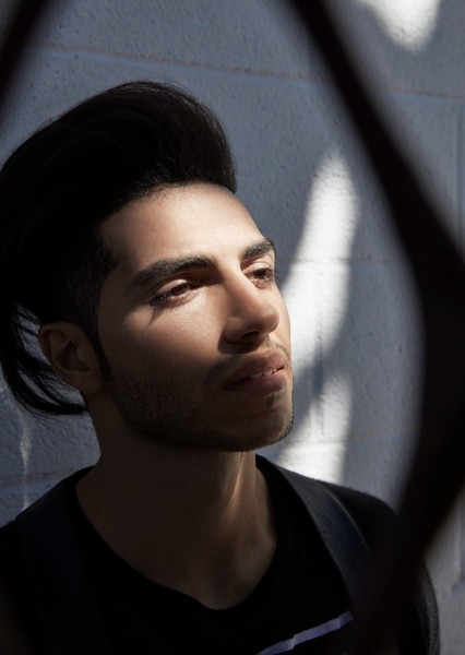 Mena Massoud photo
