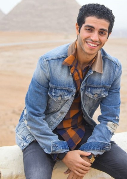 Mena Massoud photo
