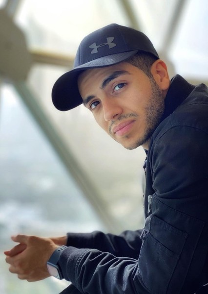 Mena Massoud photo
