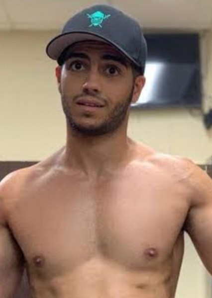Mena Massoud photo