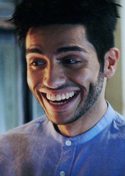 Mena Massoud photo