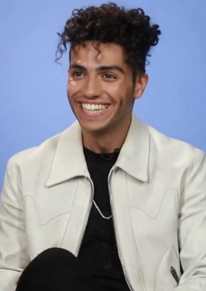 Mena Massoud