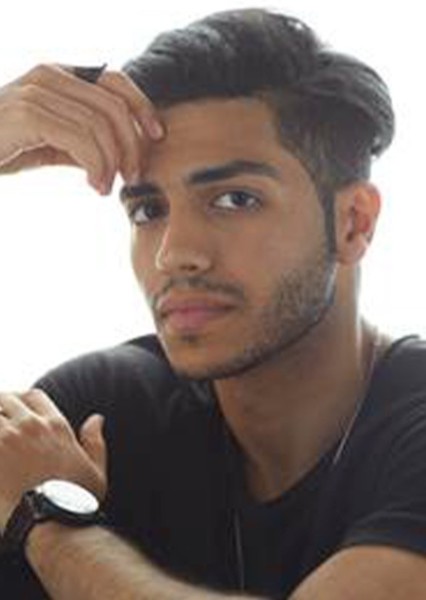 Mena Massoud