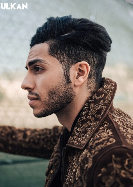 Mena Massoud photo