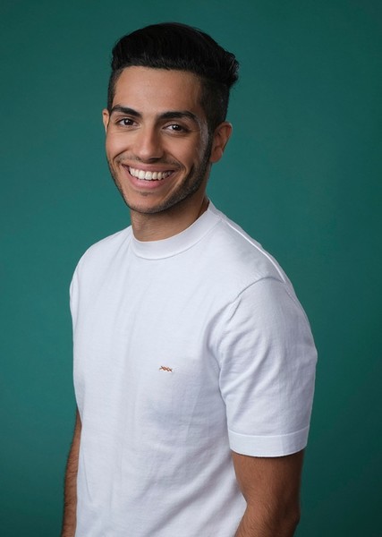 Mena Massoud photo
