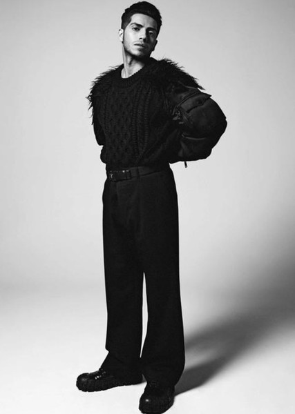 Mena Massoud photo