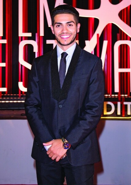 Mena Massoud photo